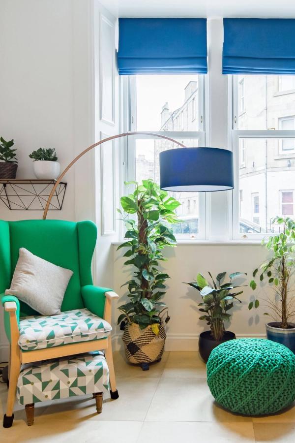 The Plywood Flat, Modern Style In A Traditional Tenement EDI Exteriér fotografie