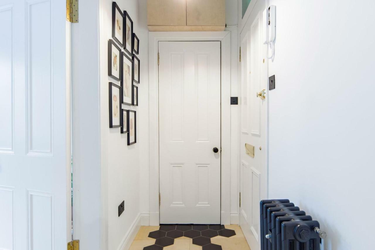 The Plywood Flat, Modern Style In A Traditional Tenement EDI Exteriér fotografie
